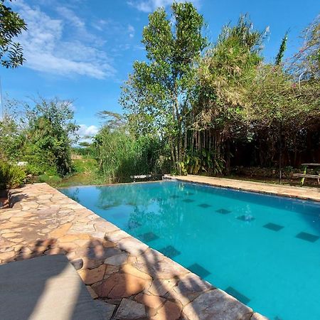 Yellow Haven Lodge Kampala Ngoại thất bức ảnh