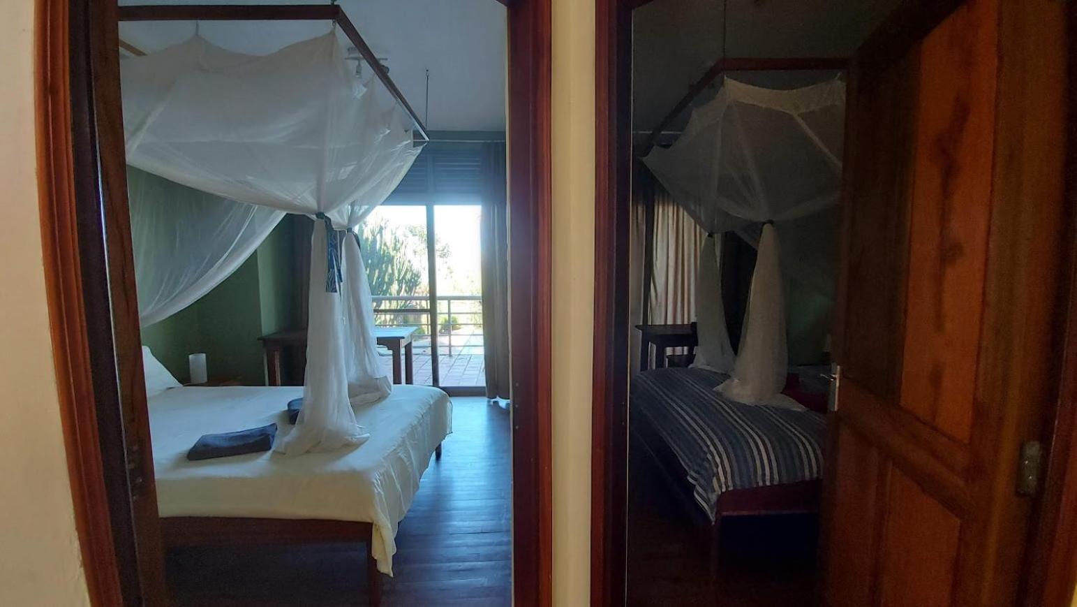 Yellow Haven Lodge Kampala Ngoại thất bức ảnh